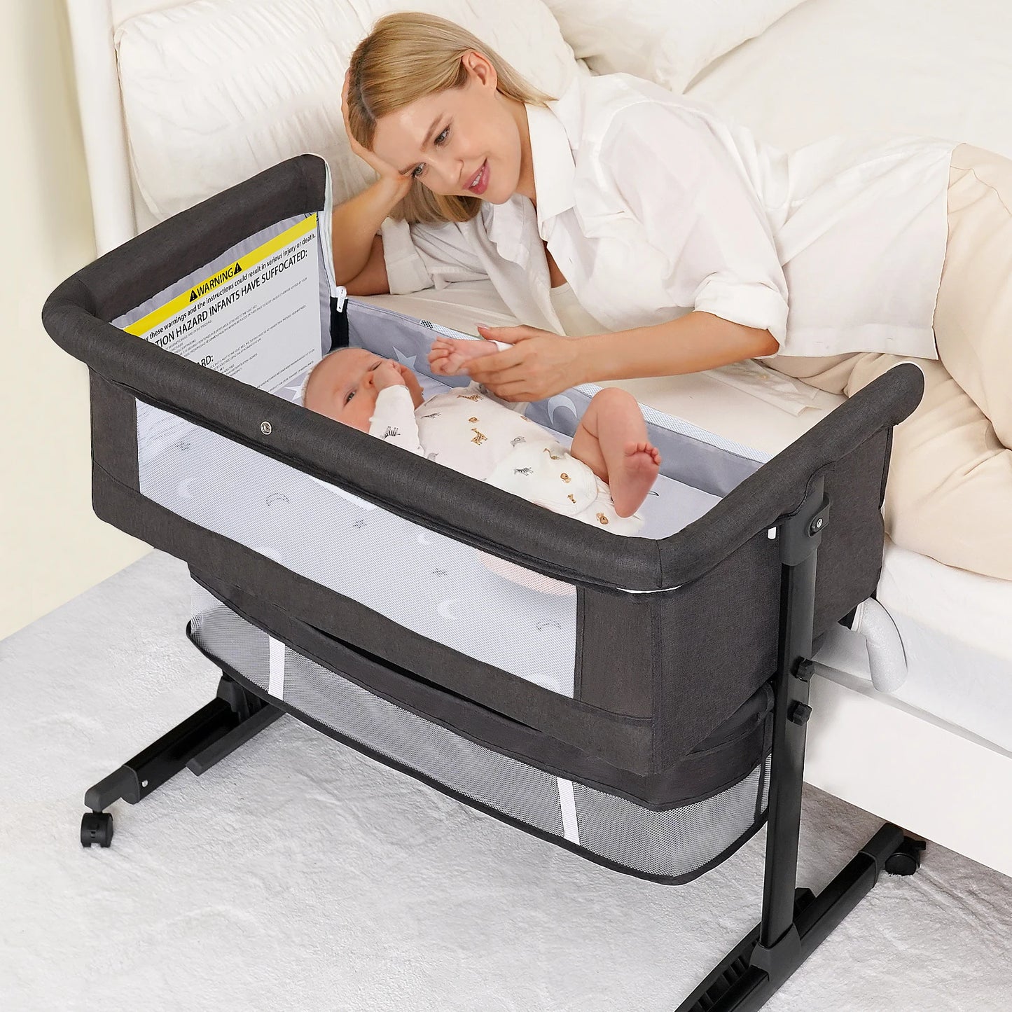 Kmaier Foldable Portable Baby Bassinet Bedside Crib with Storage Basket & Breathable Mesh
