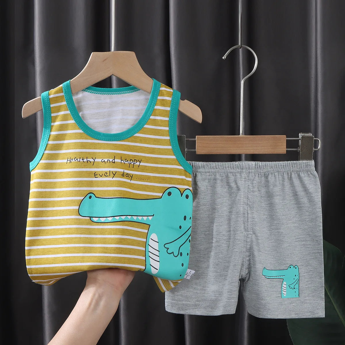 2-Piece Kids Summer Clothing Set with Sleeveless Cotton T-Shirt and Shorts