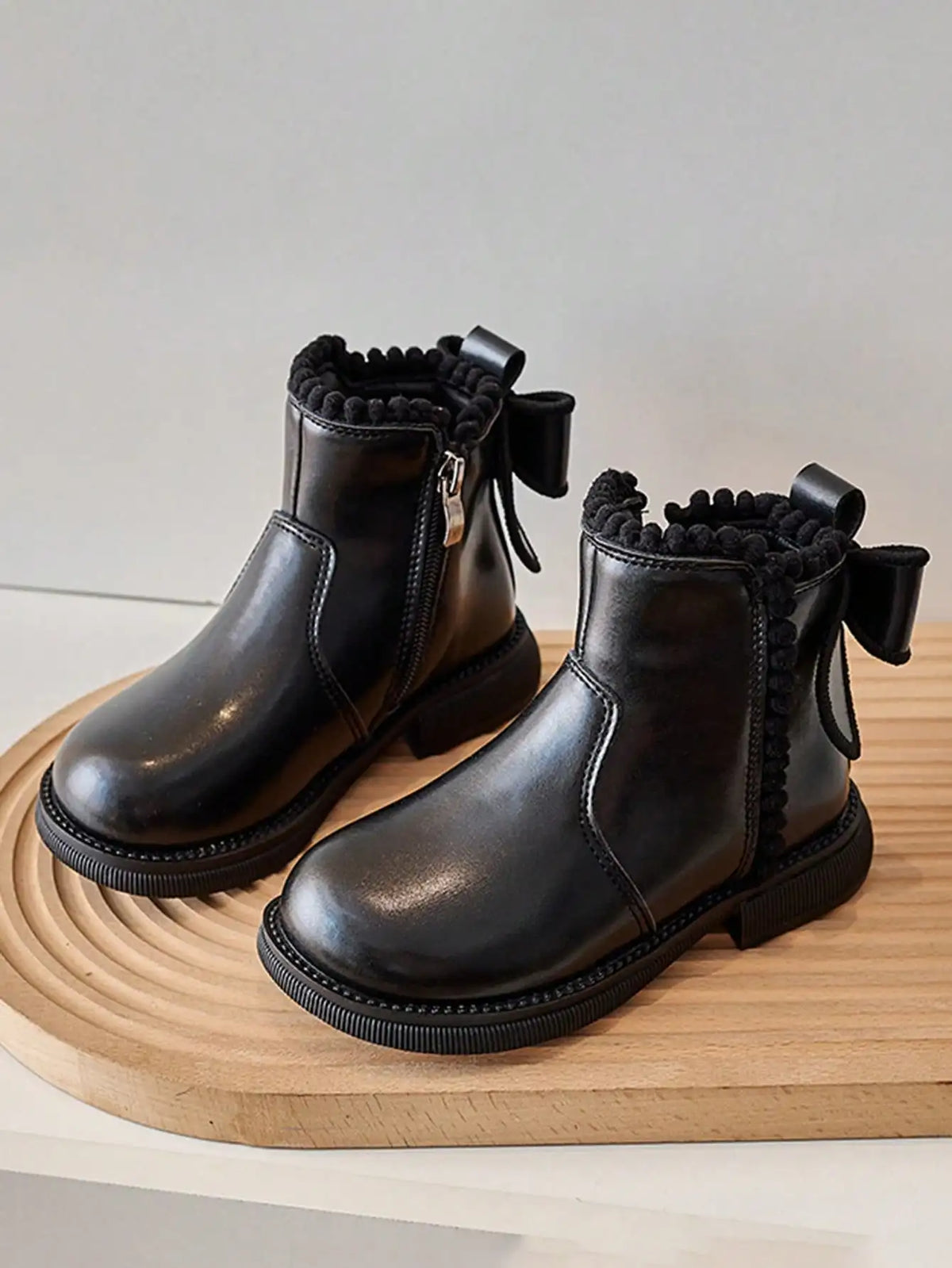 1 Pair Kids Autumn/Winter New Soft Sole Fashion Versatile Outdoor Non-Slip Warm Ankle Boots For Girls sk25090975757758322